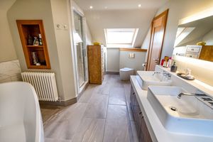 Photo 19- click for photo gallery